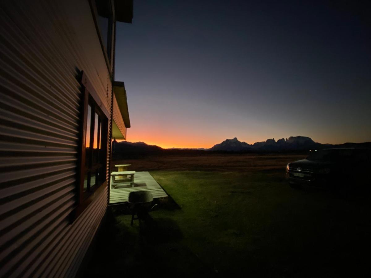 Bed and Breakfast Vista Al Paine - Refugio De Aventura à Torres del Paine National Park Extérieur photo